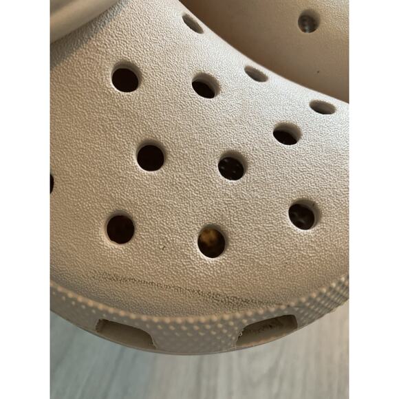 Crocs Womens Classic Clog Size 9 Light Pink Rubber Slip On Slingback Casual - Picture 6 of 6